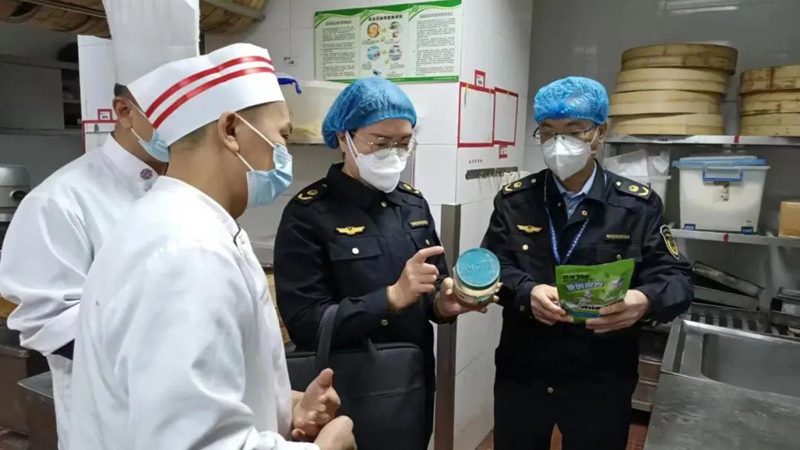 休闲食品与烘焙食品：一场舌尖上的分类较量