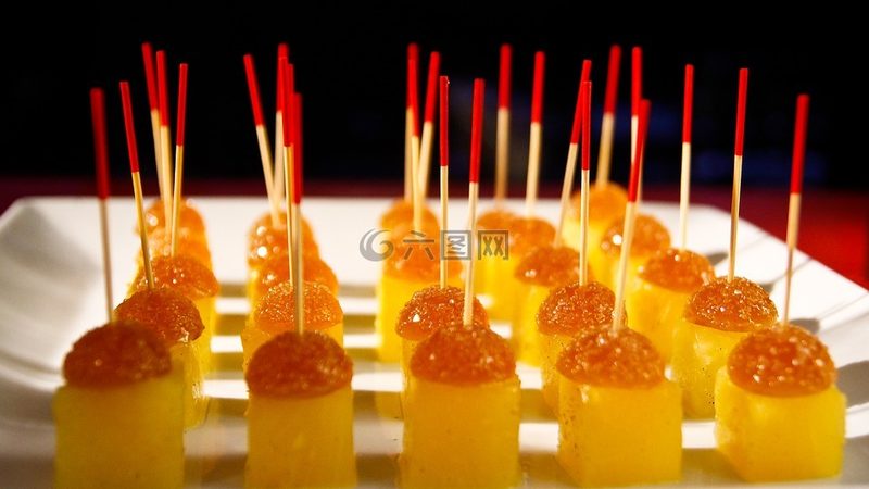 米面定制与成品：揭秘背后的差异与选择**